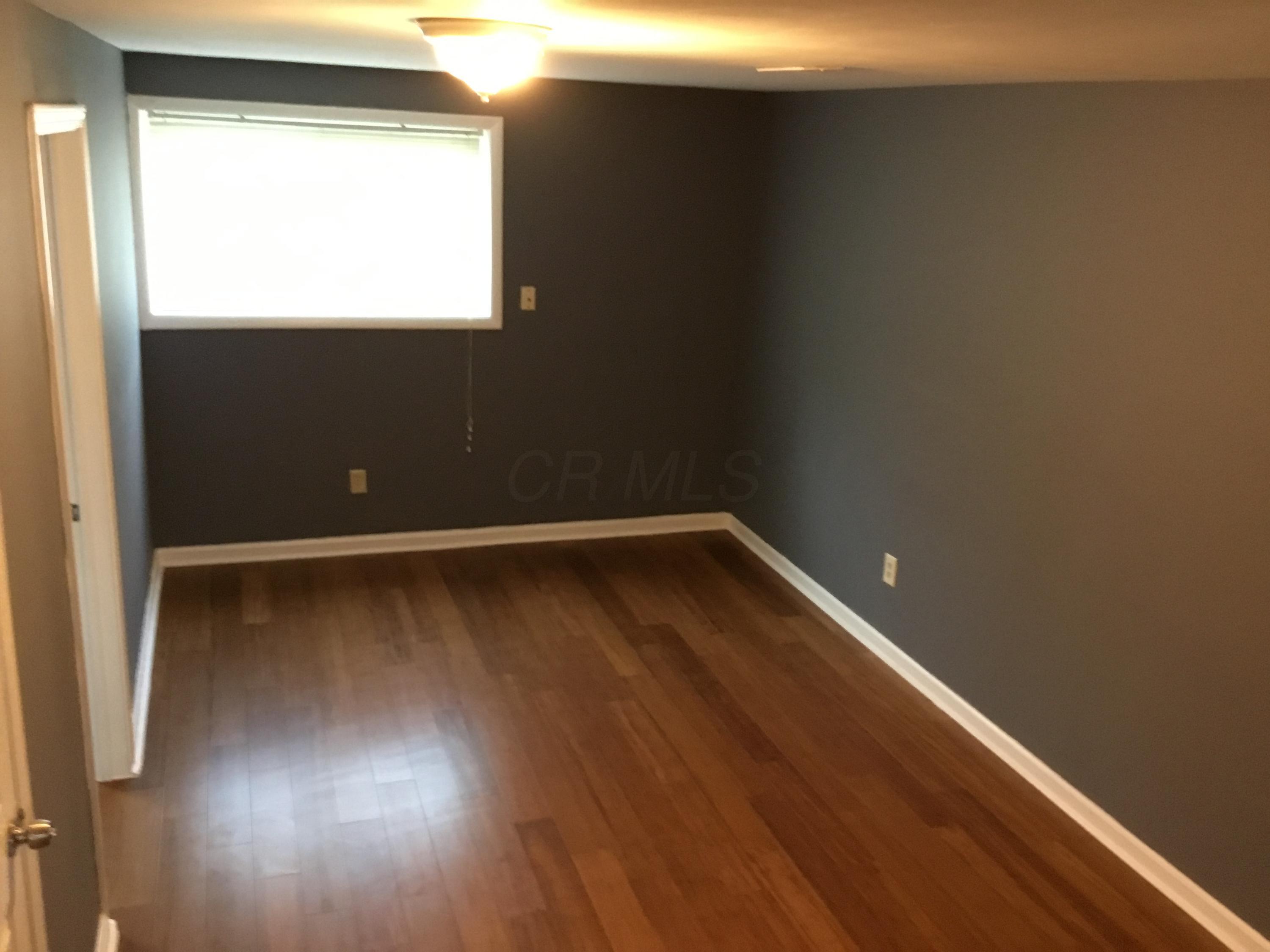 2596 Woodsedge Road Columbus, OH 43224 - Photo 12 of 12