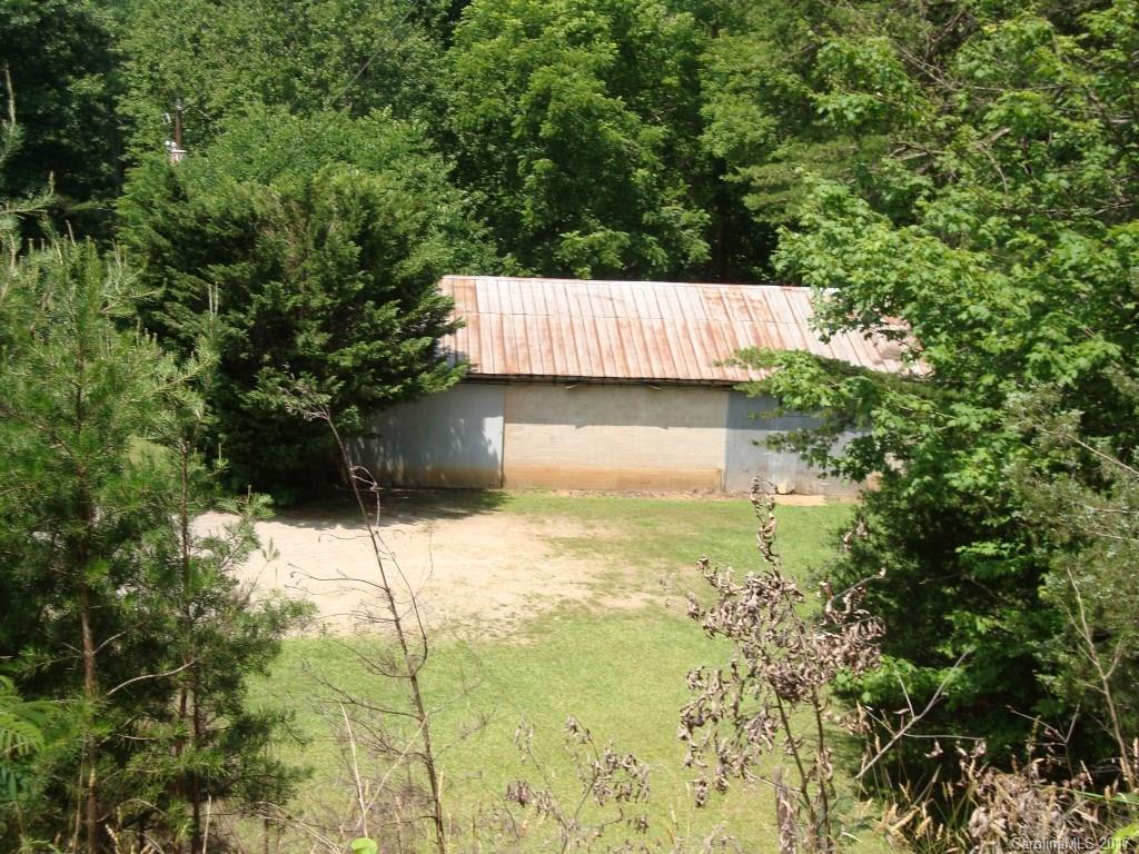 1057 Capps Road Tryon, NC 28782 - Photo 11 of 18