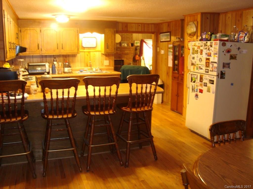1057 Capps Road Tryon, NC 28782 - Photo 3 of 18