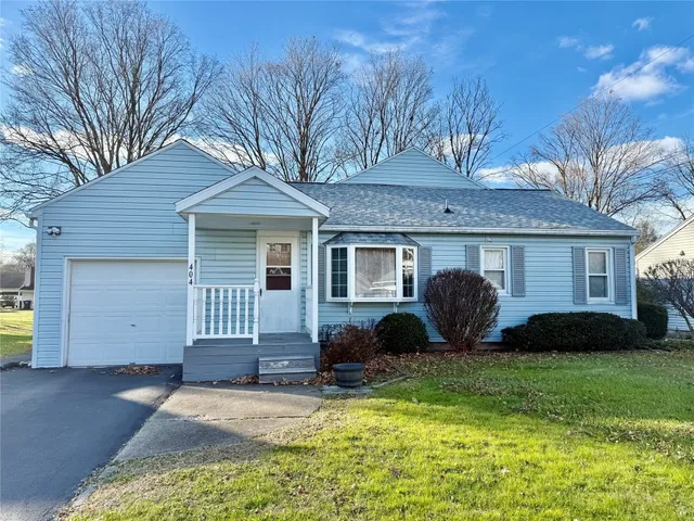 $2,100 | 404 Elmhaven Drive, Vestal, NY 13850