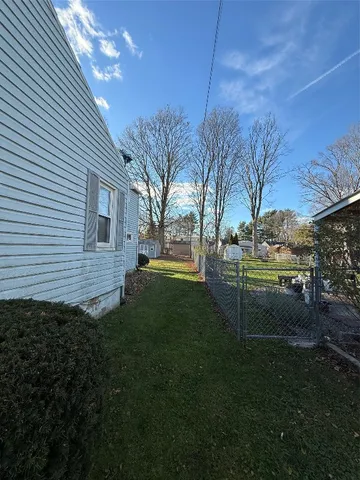 $2,100 | 404 Elmhaven Drive, Vestal, NY 13850