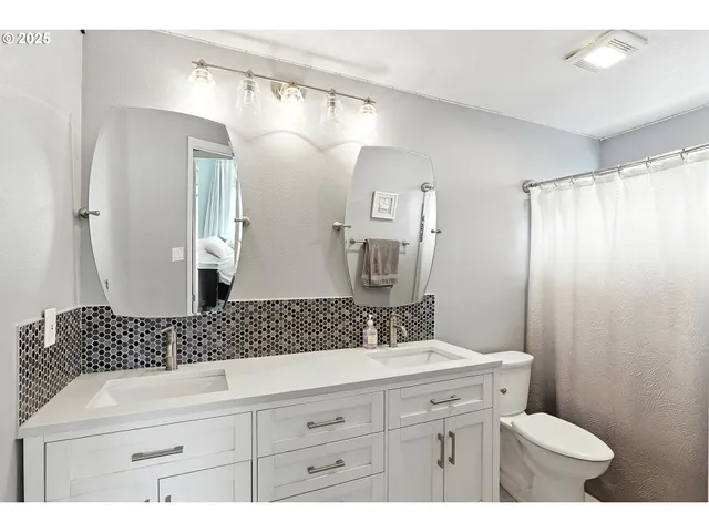 $799,900 | 4942 Northwest 146th Place, Portland, OR 97229