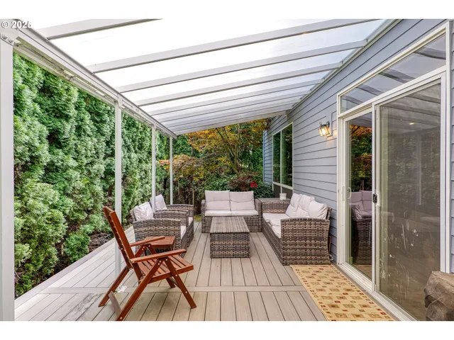 $799,900 | 4942 Northwest 146th Place, Portland, OR 97229