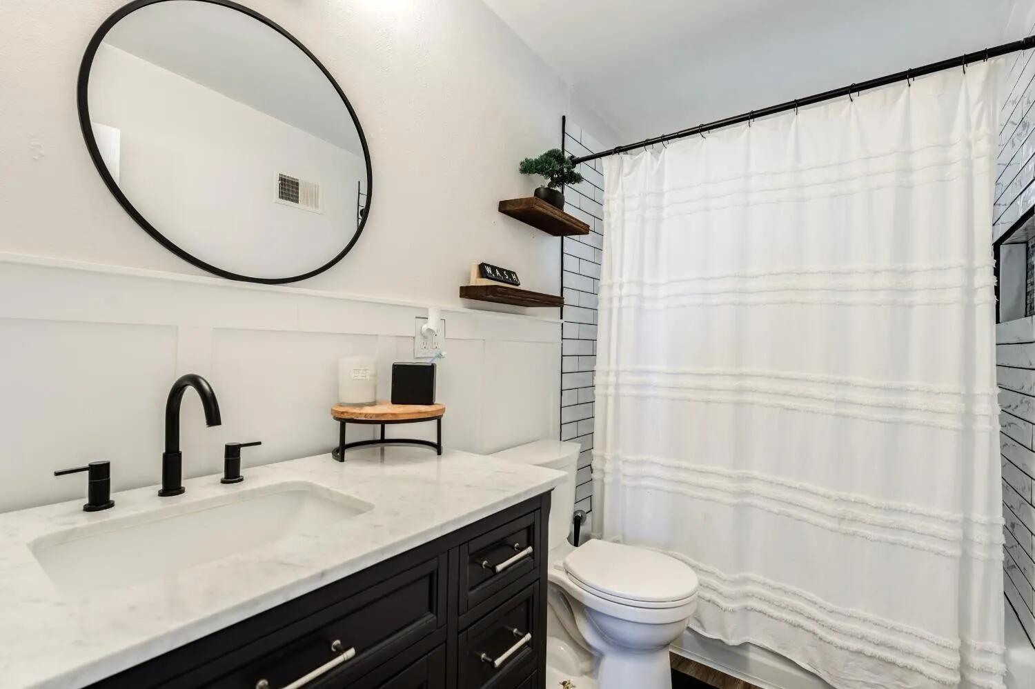 2407 46th Street Lubbock, TX 79412 - Photo 7 of 10 be662d536dc0eb30cc15c0736837b858l-m37593