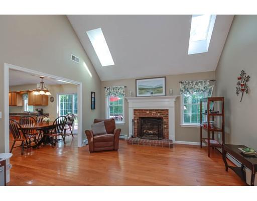 86 Cedar Street Sturbridge, MA 01566 - Photo 13 of 35