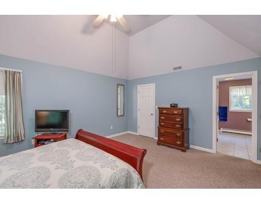 86 Cedar Street Sturbridge, MA 01566 - Photo 22 of 35