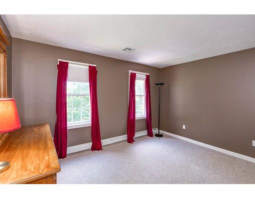 86 Cedar Street Sturbridge, MA 01566 - Photo 24 of 35