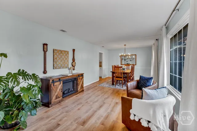 $2,500 | 35 Red Fox Drive, Savannah, GA 31419