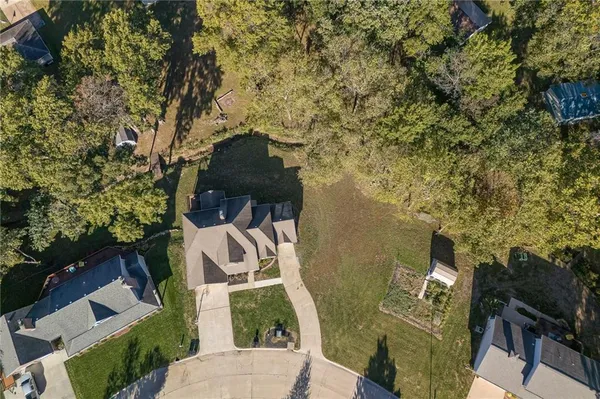 $429,900 | 1003 Adam Drive, Chillicothe, MO 64601