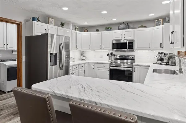 $429,900 | 1003 Adam Drive, Chillicothe, MO 64601