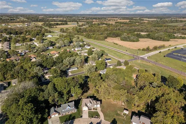 $429,900 | 1003 Adam Drive, Chillicothe, MO 64601