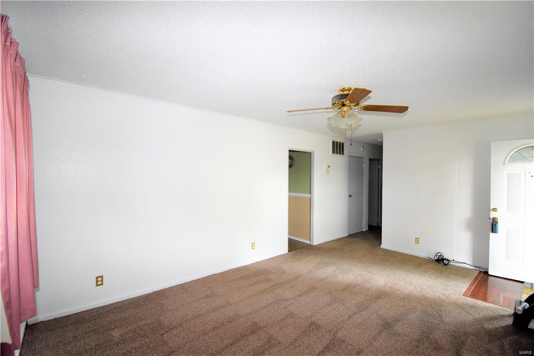 800 Royal Heights Road Belleville, IL 62226 - Photo 18 of 24 Gallery Image 18