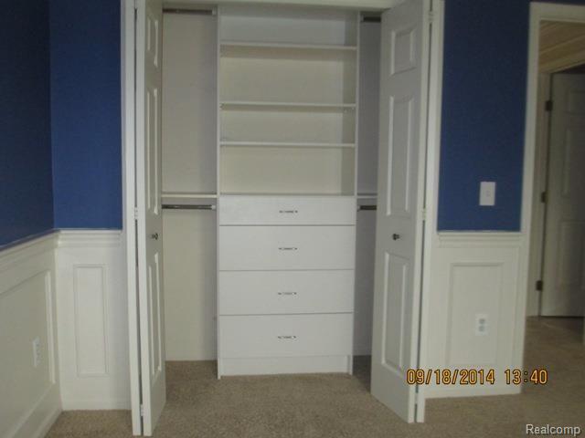 2440 Jackson Drive Rochester, MI 48309 - Photo 19 of 20 IMG_2938.jpg