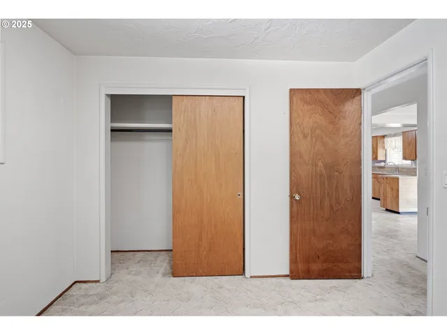 $475,000 | 42986 McKenzie Highway, Leaburg, OR 97489