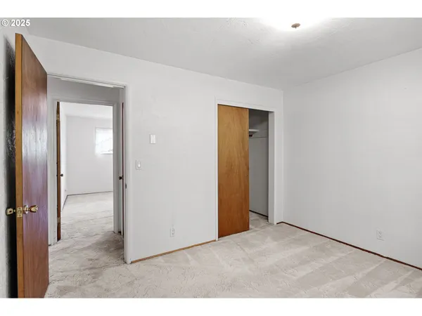 $475,000 | 42986 McKenzie Highway, Leaburg, OR 97489