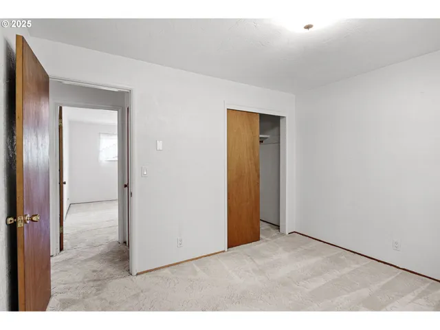 $475,000 | 42986 McKenzie Highway, Leaburg, OR 97489