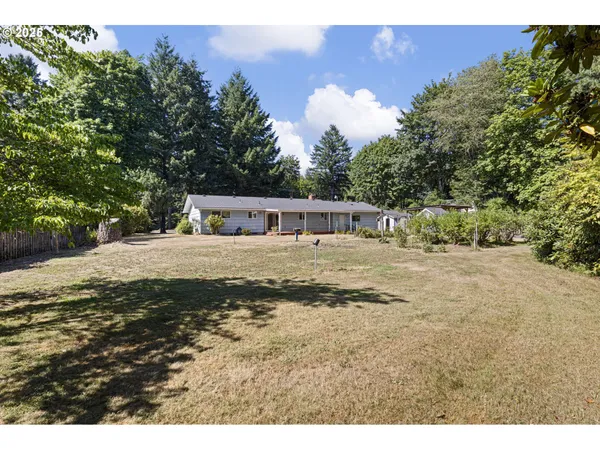 $475,000 | 42986 McKenzie Highway, Leaburg, OR 97489