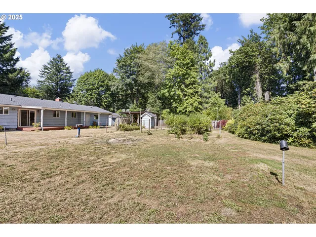 $475,000 | 42986 McKenzie Highway, Leaburg, OR 97489