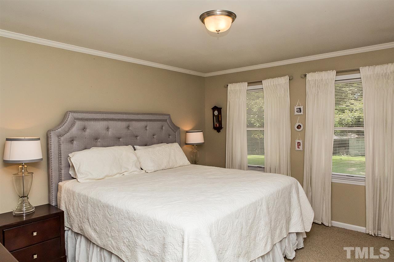 1701 Sandy Cross Road Burlington, NC 27217 - Photo 12 of 30 Gallery Image 12