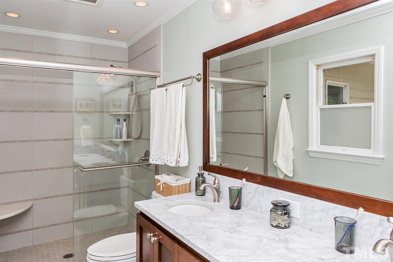 1701 Sandy Cross Road Burlington, NC 27217 - Photo 15 of 30 Gallery Image 15