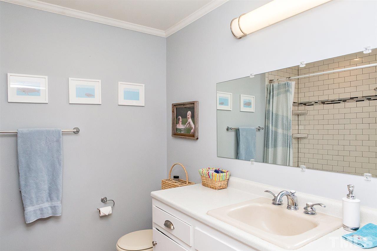 1701 Sandy Cross Road Burlington, NC 27217 - Photo 18 of 30 Gallery Image 18