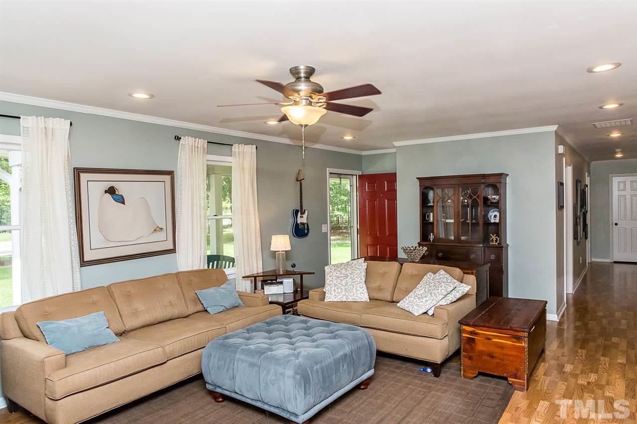 1701 Sandy Cross Road Burlington, NC 27217 - Photo 3 of 30 Gallery Image 3