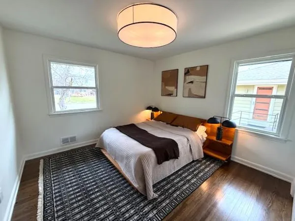 $649,900 | 2809 Townview Avenue Northeast, St. Anthony, MN 55418