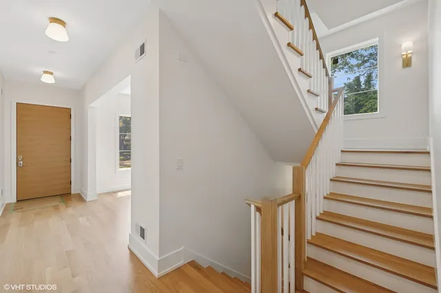 $11,500 | 146 Sterling Lane, Wilmette, IL 60091