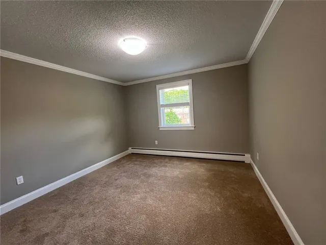 $2,000 | 395 Mendon Road, Unit A11, North Smithfield, RI 02896