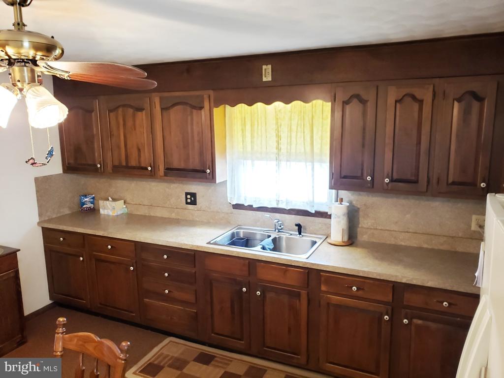 203 Stuart Avenue Hanover, PA 17331 - Photo 5 of 13 Gallery Image 5