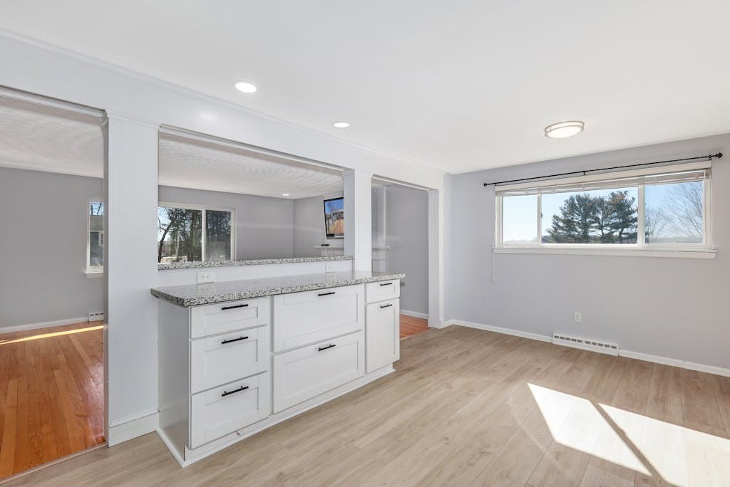 32 Highgate Road Marlborough, MA 01752 - Photo 14 of 36 Gallery Image 14