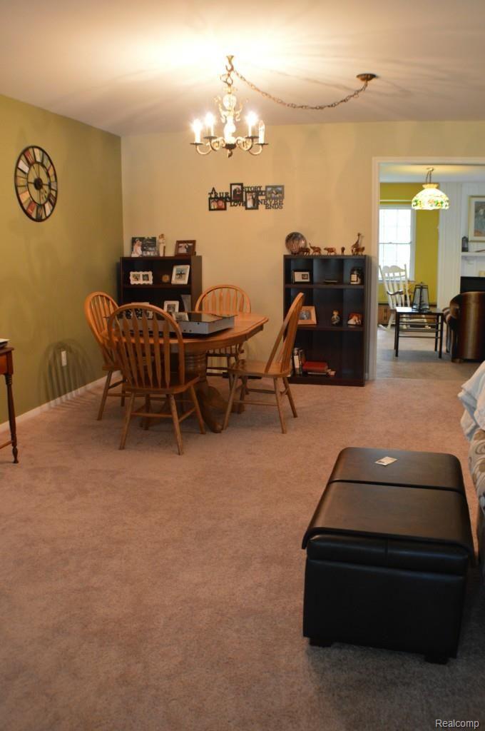 95 Nesbit Lane Rochester, MI 48309 - Photo 10 of 20 DSC_0671.jpg