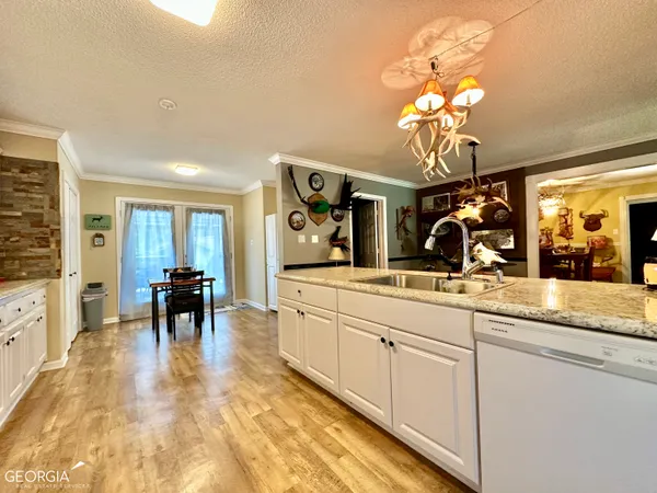 $246,000 | 177 West Brewton Street, McRae-Helena, GA 31055