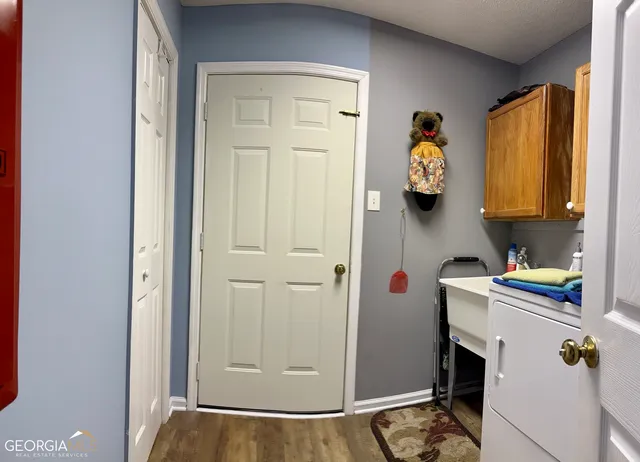 a view of walk in closet