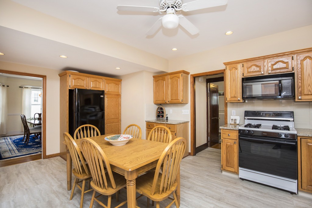 79 Manthorne Road Boston, MA 02132 - Photo 11 of 30 Gallery Image 11