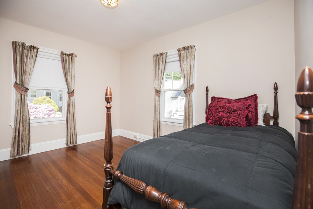 79 Manthorne Road Boston, MA 02132 - Photo 20 of 30 Gallery Image 20