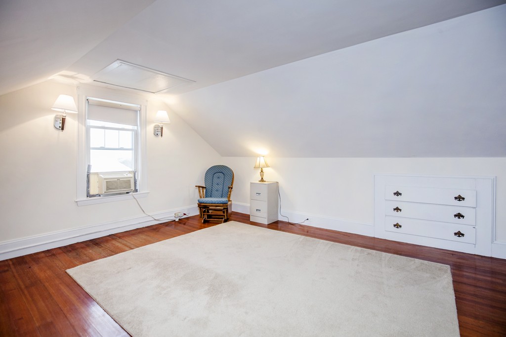 79 Manthorne Road Boston, MA 02132 - Photo 23 of 30 Gallery Image 23