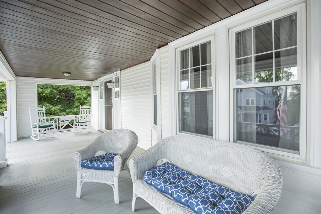 79 Manthorne Road Boston, MA 02132 - Photo 3 of 30 Gallery Image 3