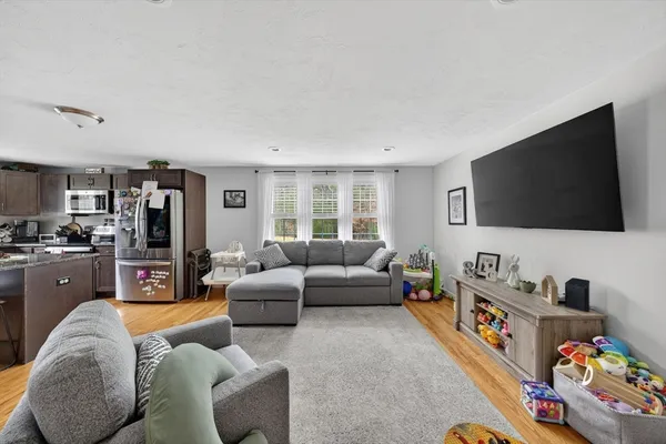 $489,000 | 7 Spring Avenue, Wareham, MA 02571
