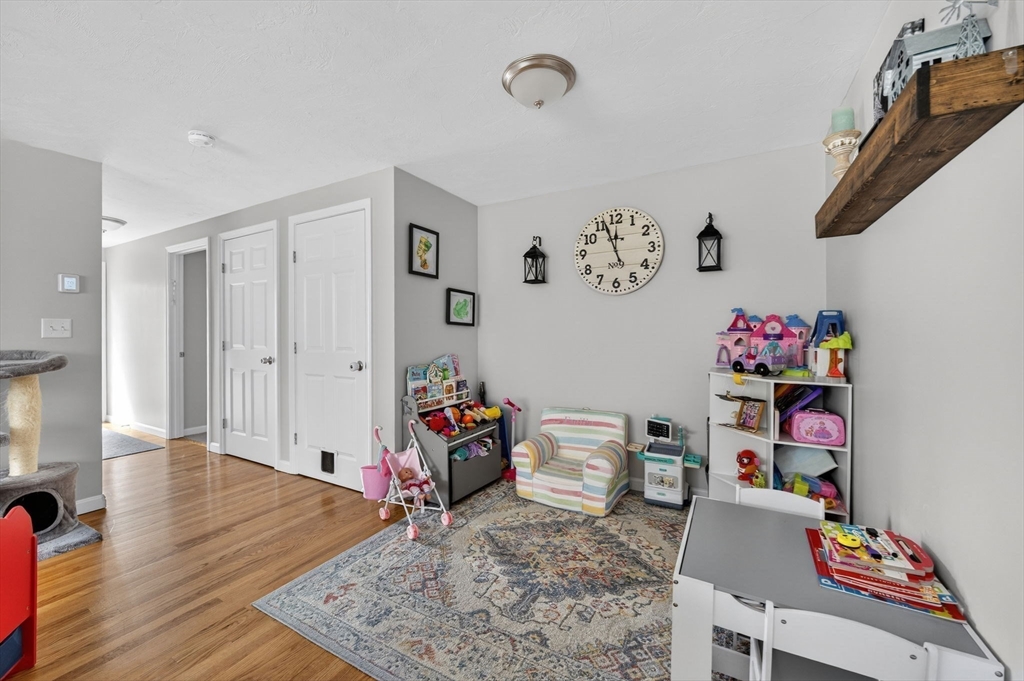 7 Spring Avenue Wareham, MA 02571 - Photo 15 of 41