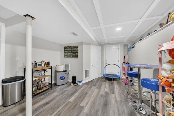 $489,000 | 7 Spring Avenue, Wareham, MA 02571