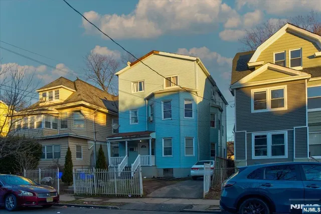 $749,000 | 756-758 South 10th Street, Newark, NJ 07108