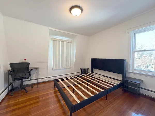 $4,000 | 10 West Elm Avenue, Quincy, MA 02170