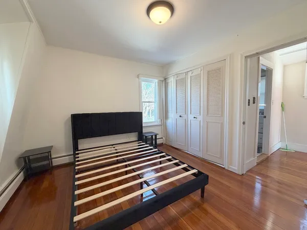 $4,000 | 10 West Elm Avenue, Quincy, MA 02170