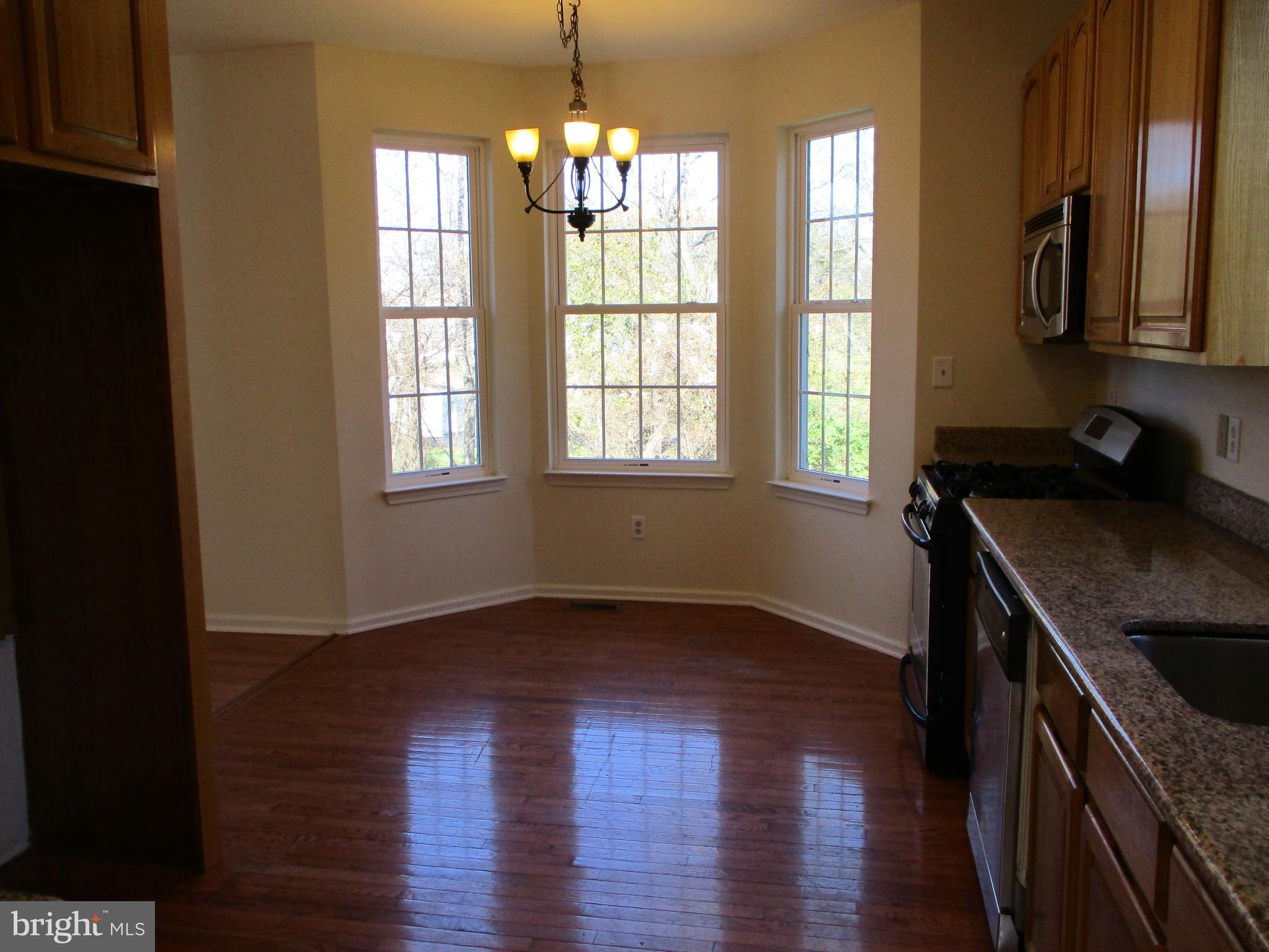 3136 Mechanicsville Road, Unit A Philadelphia, PA 19154 - Photo 14 of 29 Eat-In Kitchen