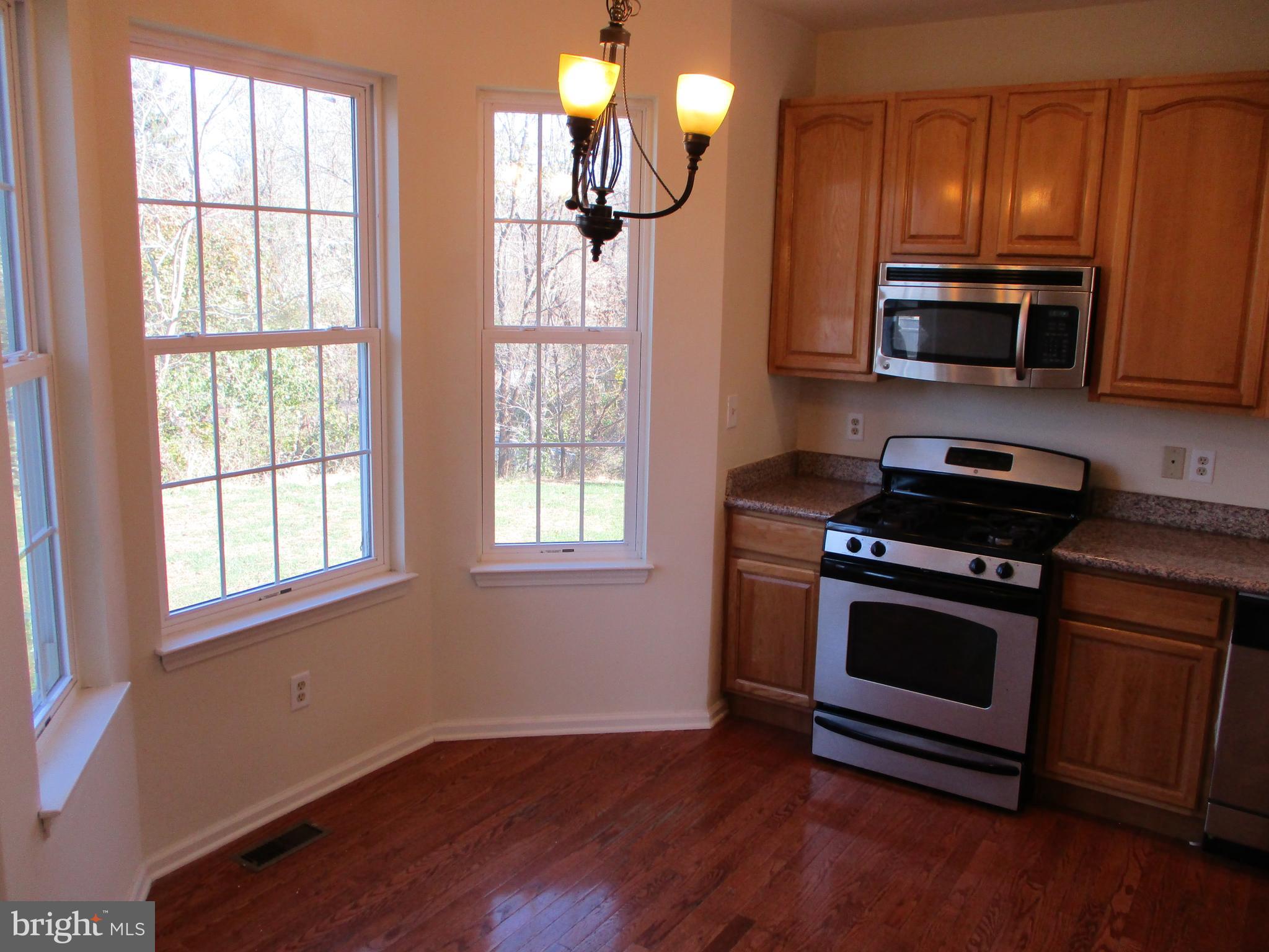 3136 Mechanicsville Road, Unit A Philadelphia, PA 19154 - Photo 10 of 29 Eat-In Kitchen