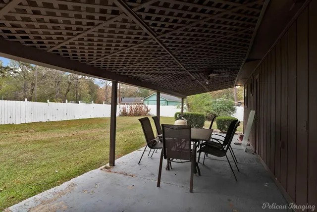 $189,900 | 8185 Fleetwood Drive, Greenwood, LA 71033