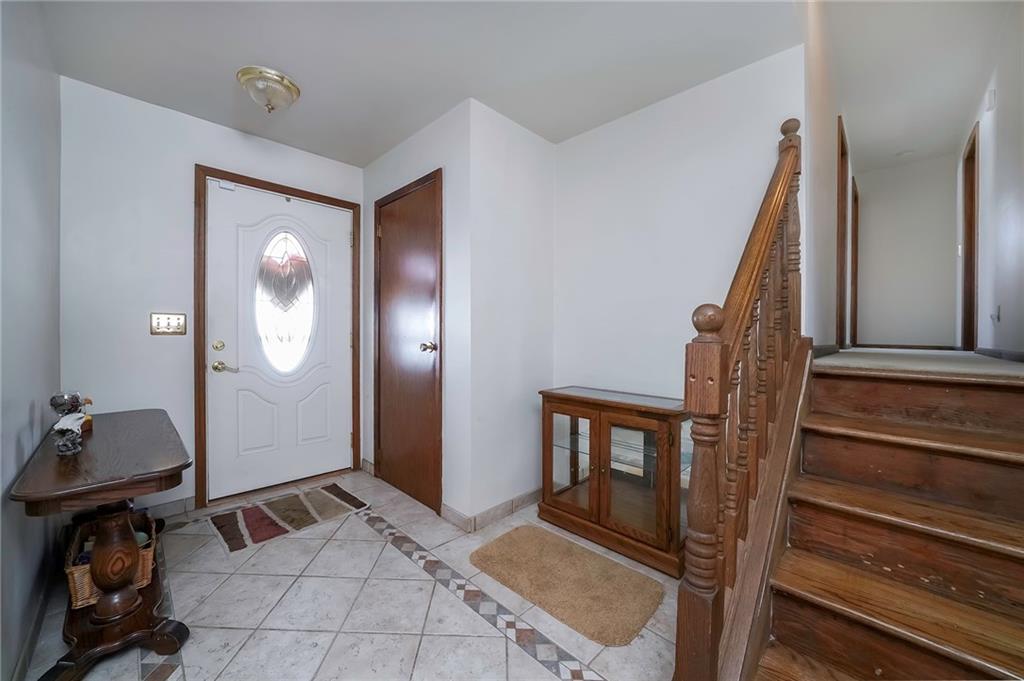386 Profio Road McDonald, PA 15057 - Photo 2 of 24 Gallery Image 2