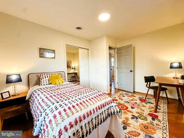 $250,000 | 14407 North Bel Air Drive Southwest, Cumberland, MD 21502