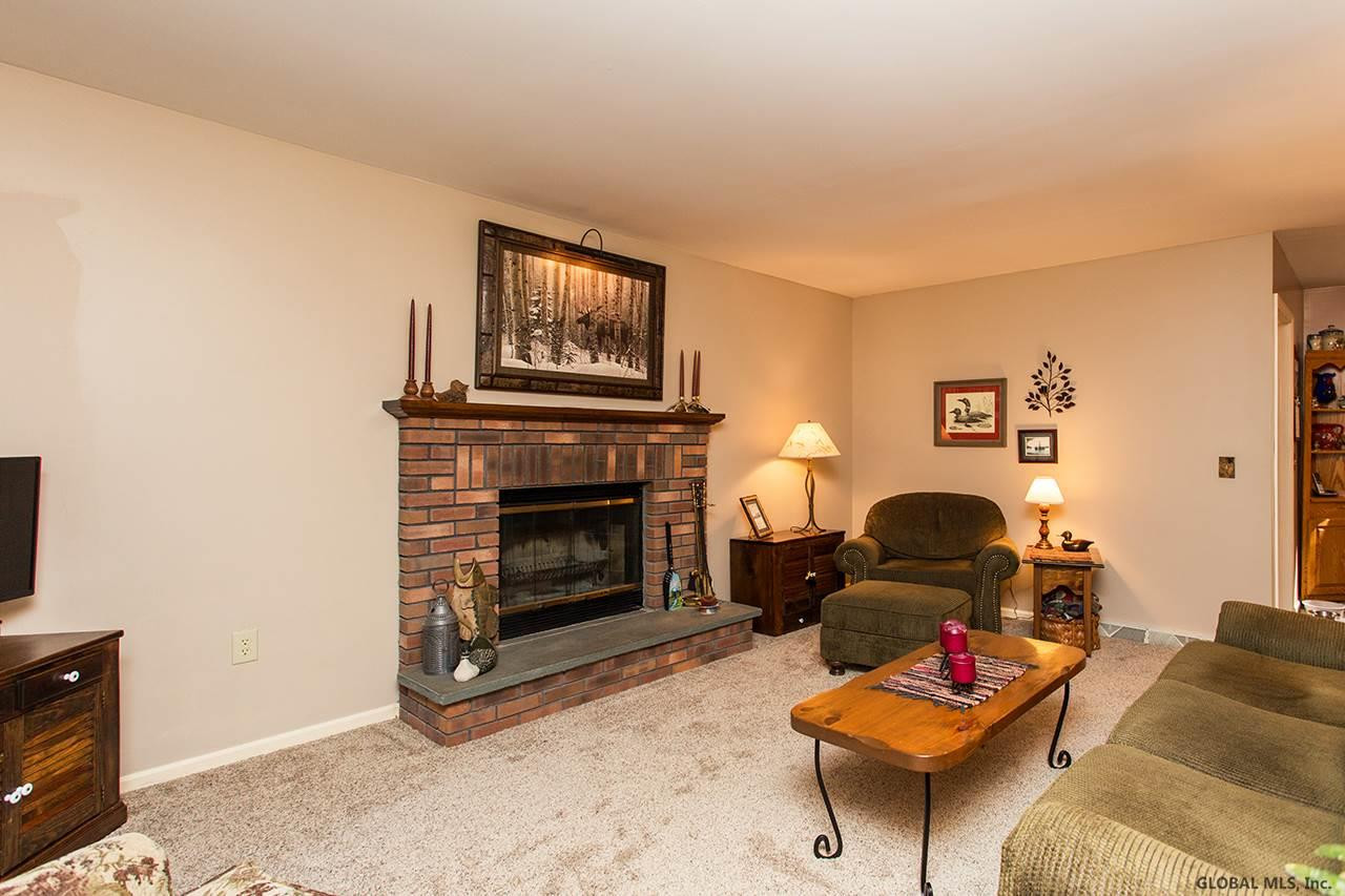 10 Round Table Road Saratoga Springs, NY 12866 - Photo 10 of 25 Photo 10